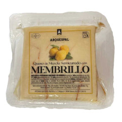 QUESO PURO DE OVEJA CON MEMBRILLO CUÑA 800GR