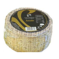 Queso Curado “Antaño” – Los Vázquez