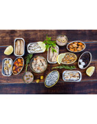 Conservas de pescado o verduras, de alta calidad. Listas para ser consumidas.  Al natural, en aceite de oliva o con escabeche propio. Presentadas en lata o cristal.